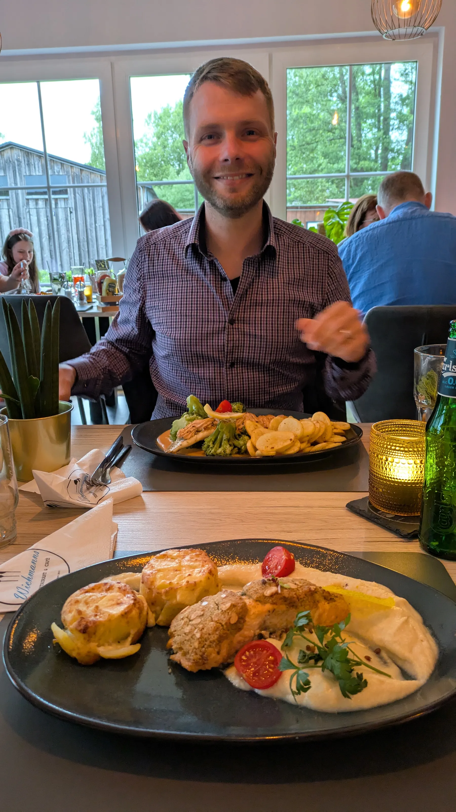 So interpretieren wir Carboloading: Pistazienpüree, Fisch und Gemüse.