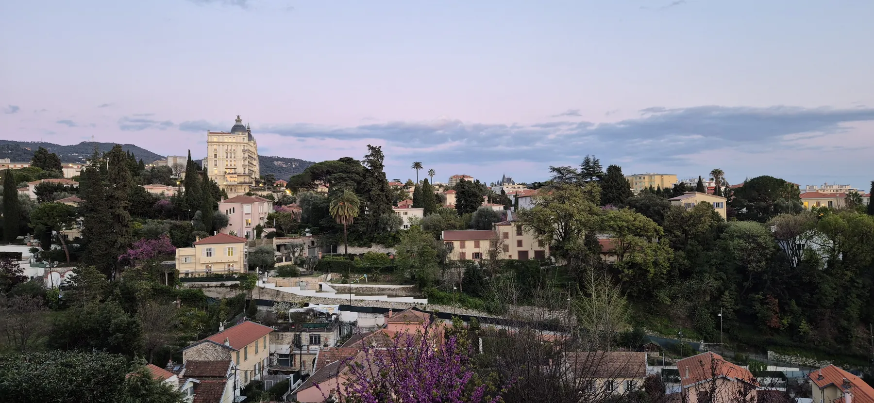 Der wunderschöne Ausblick von der Terrasse unserer Unterkunft.